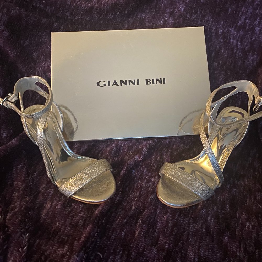 Embossed Ankle Strap High Heel Sandal